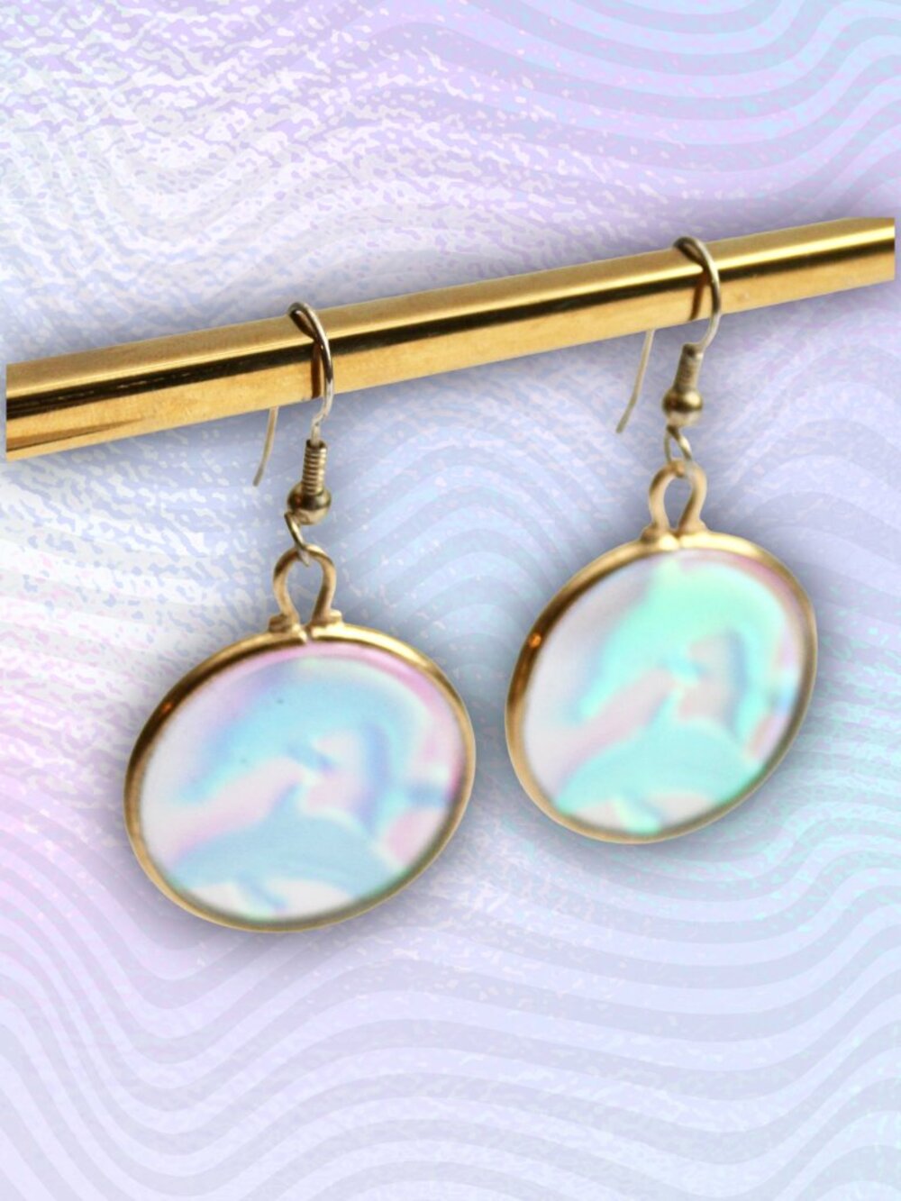 Vintage 90's Y2K Dolphin Halogram Medallion Dangle Hook Pierced Gold Earrings